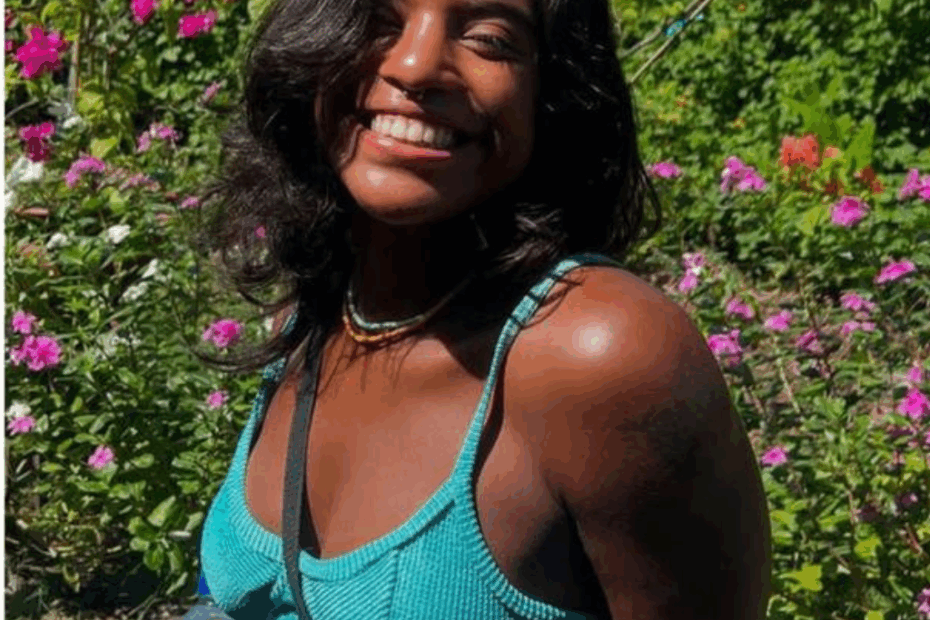 Foto de Juliana Marins, brasileira que morreu em trilha na Indonésia e teve o corpo repatriado ao Brasil.